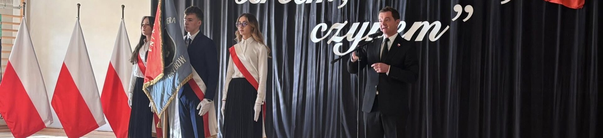 Dla Niepodległej – Sercem, Słowem, Czynem