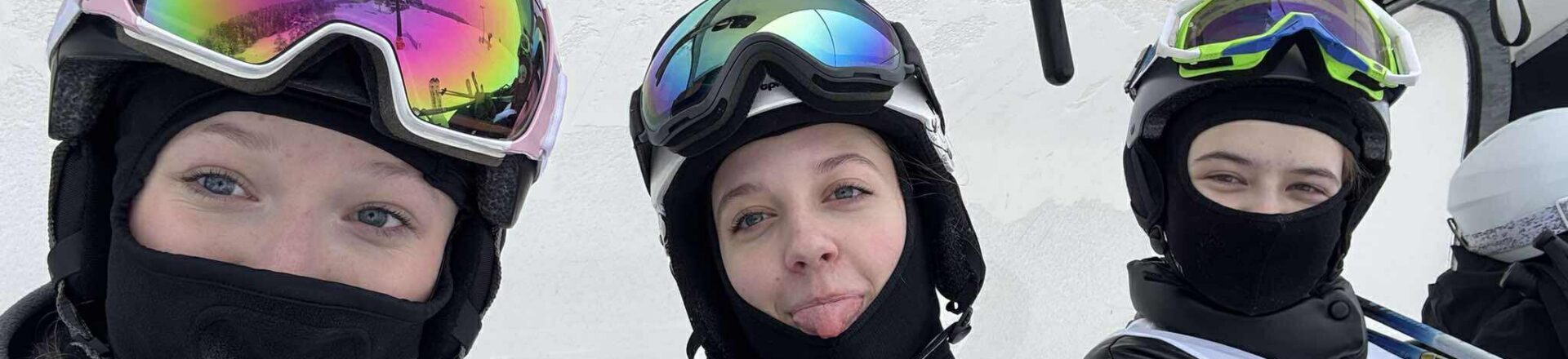 Narciarstwo alpejskie — aktywnie na stoku!