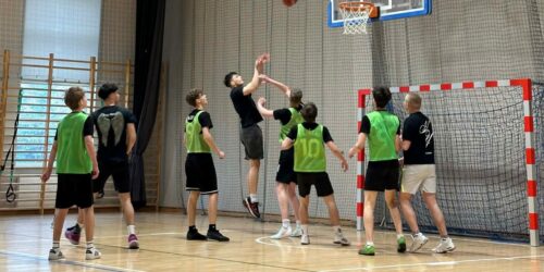 Międzyszkolne zawody w koszykówce
